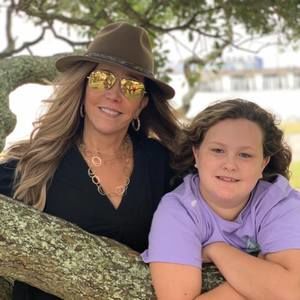 Meet your Posher, Dana